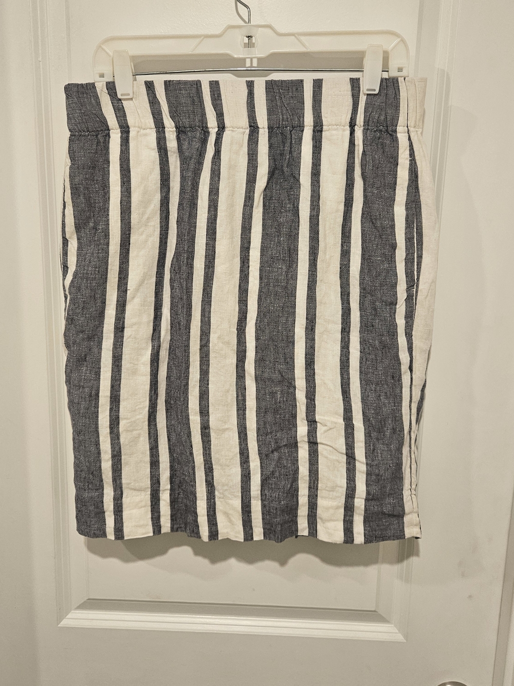 J Crew Linen Striped Navy and White Pull-on Skirt Size M